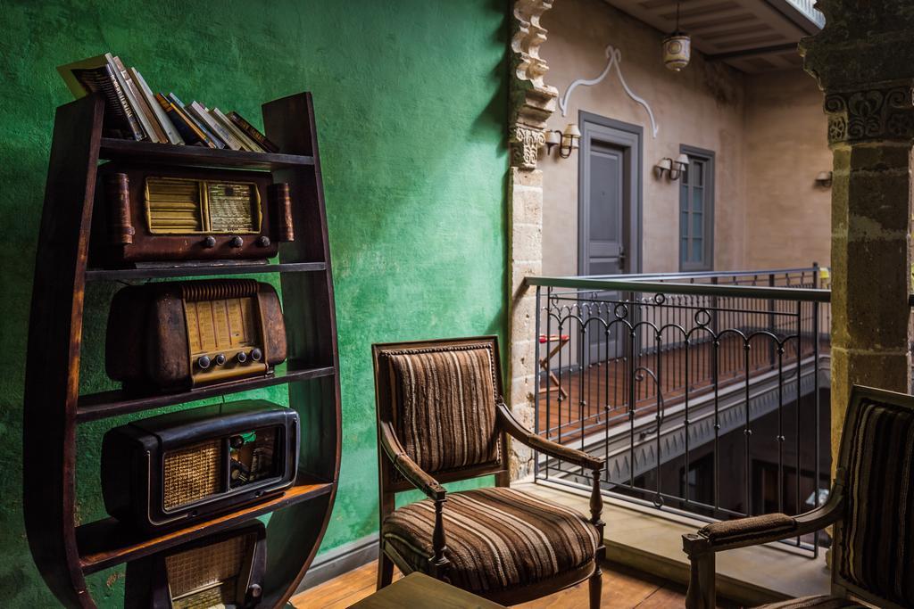 Hotel L'Iglesia アル・ジャディーダ エクステリア 写真