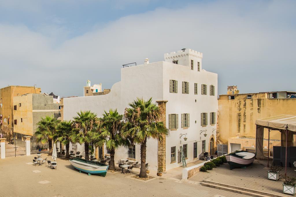 Hotel L'Iglesia アル・ジャディーダ エクステリア 写真
