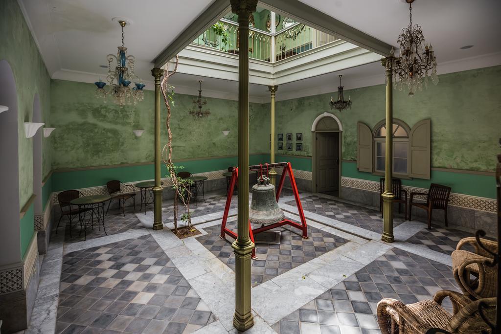 Hotel L'Iglesia アル・ジャディーダ エクステリア 写真