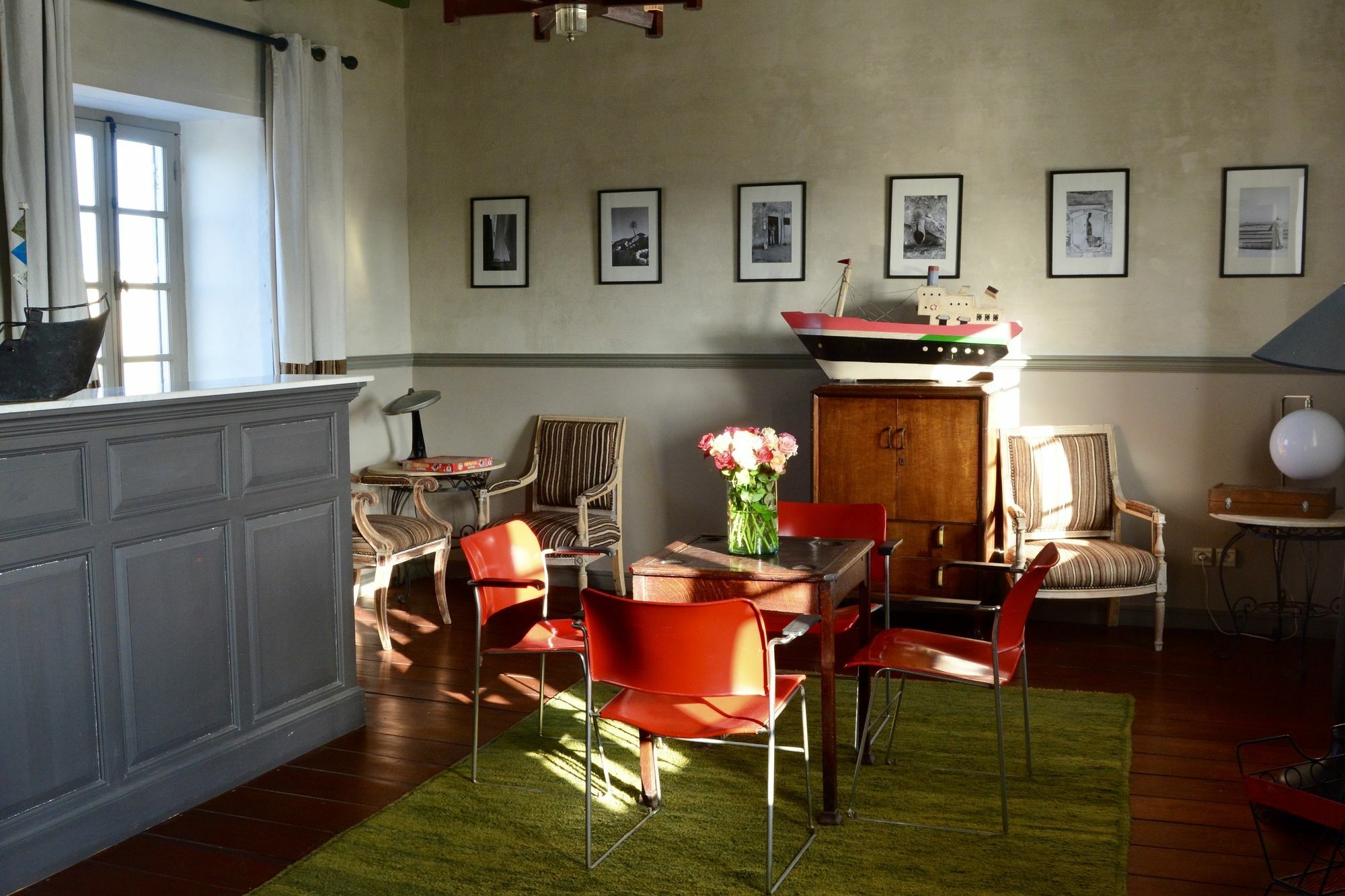 Hotel L'Iglesia アル・ジャディーダ エクステリア 写真